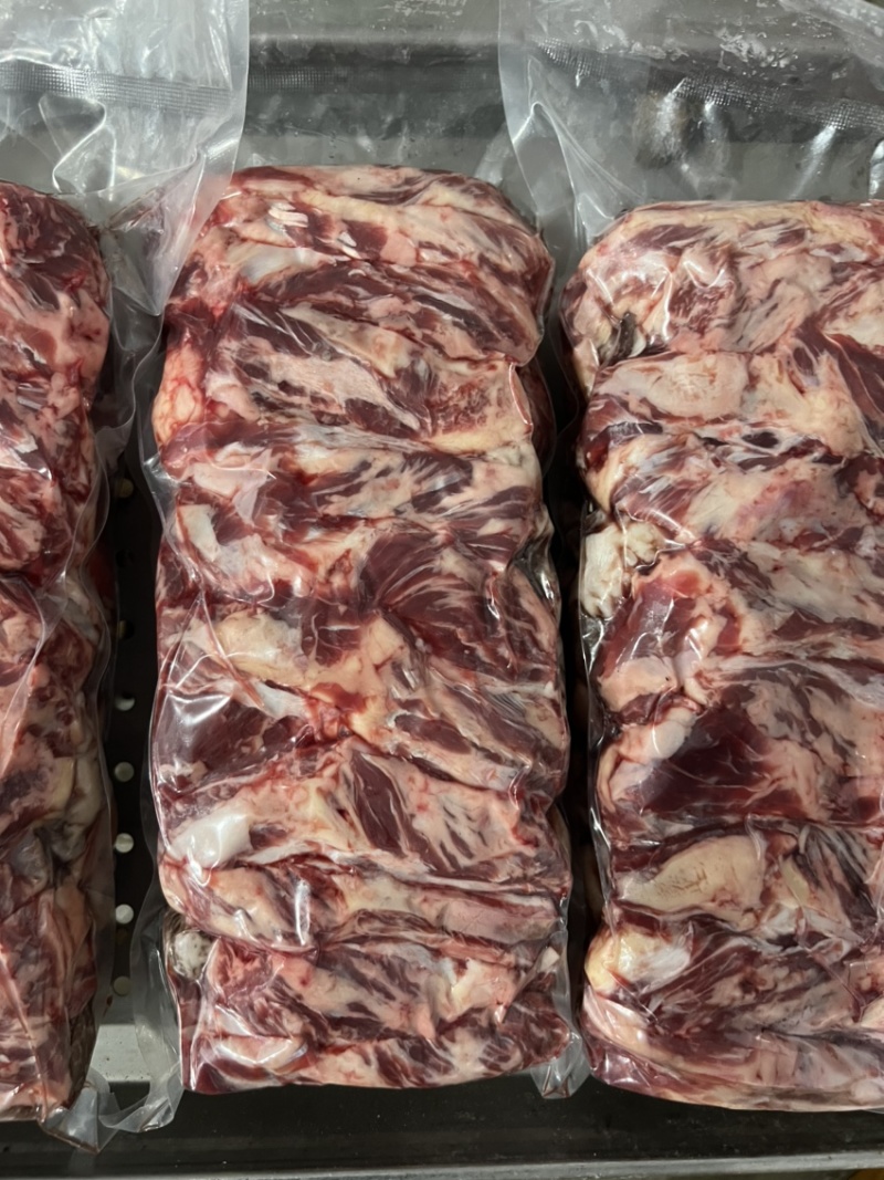 [精选]山东滨州纯干牛腹肉条牛肉肉条厂家直发