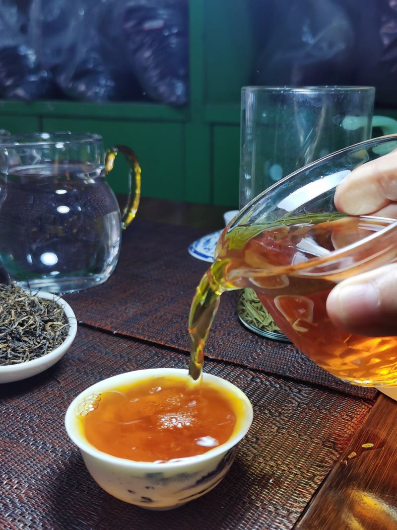 恩施富硒茶利川红冷后浑芽尖茶特级