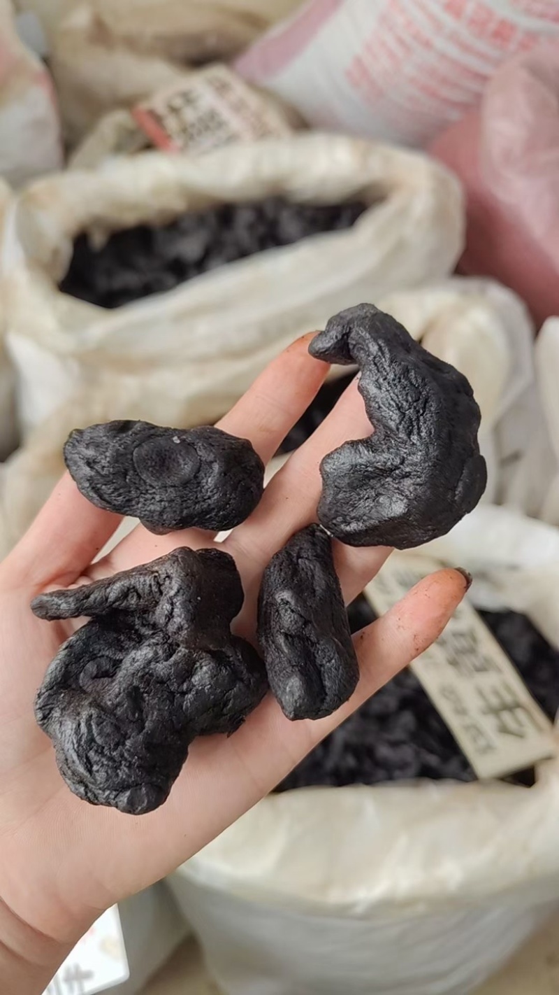 黄精九蒸九晒黄精各规格，产地直销，长期稳定供货
