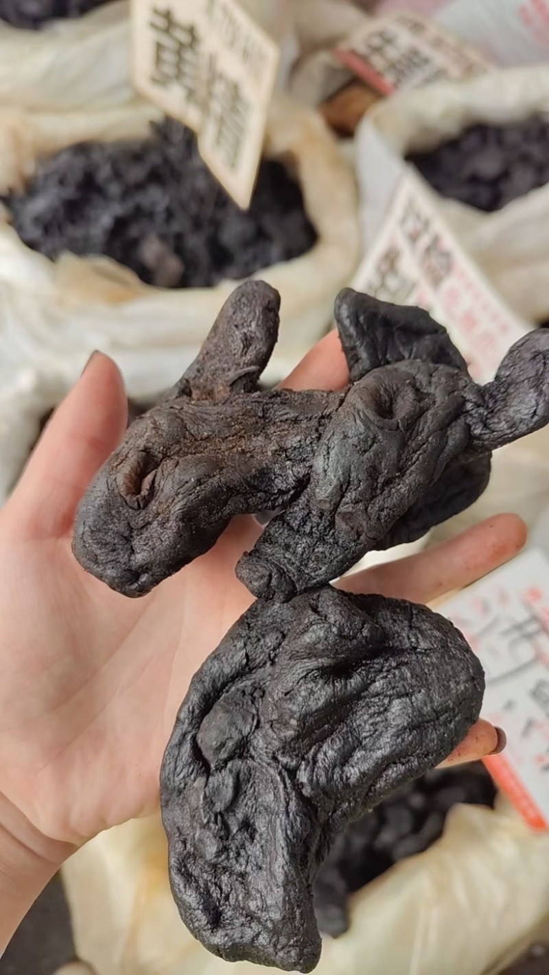 黄精九蒸九晒黄精各规格，产地直销，长期稳定供货