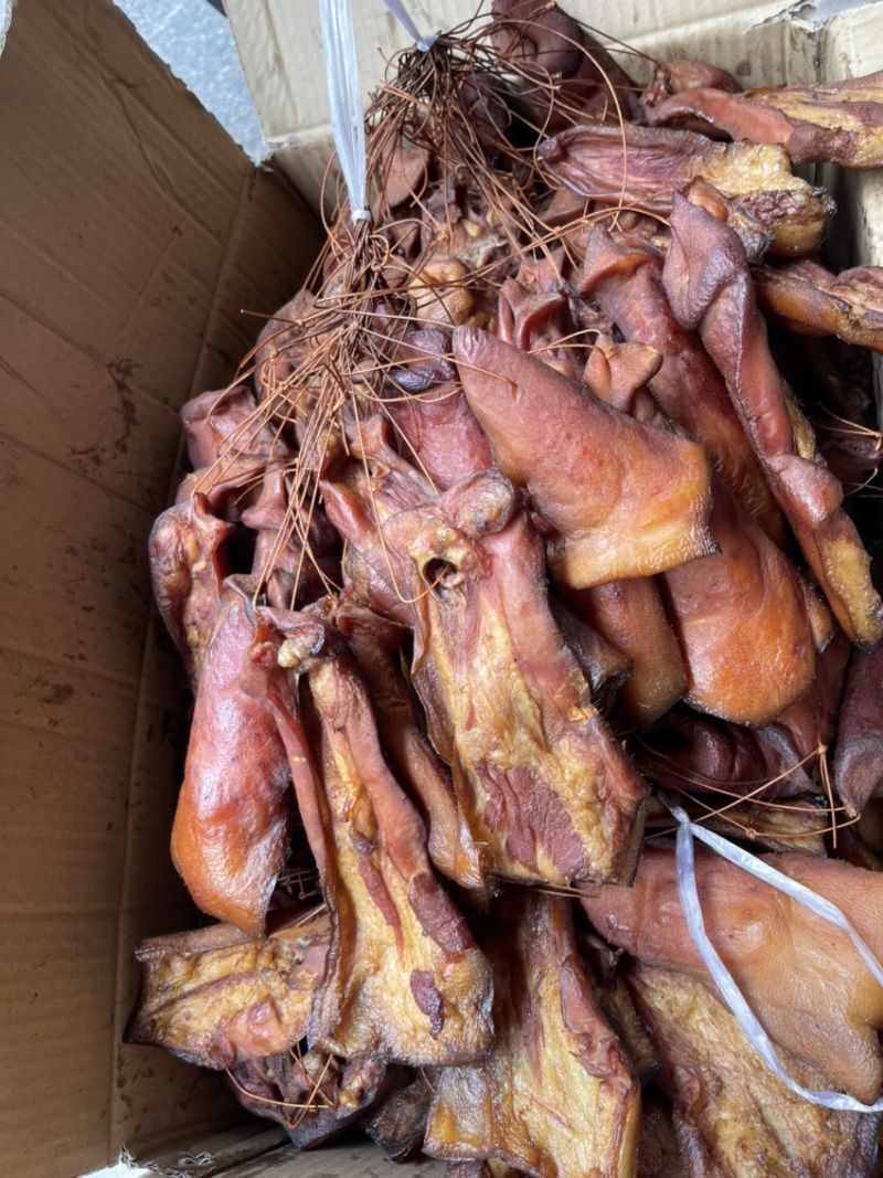 烟熏腊猪嘴尖（一手工厂展会地摊新模式净菜食品供应）