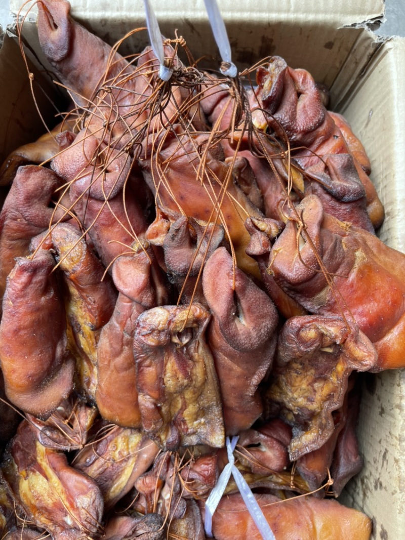 烟熏腊猪嘴尖（一手工厂展会地摊新模式净菜食品供应）