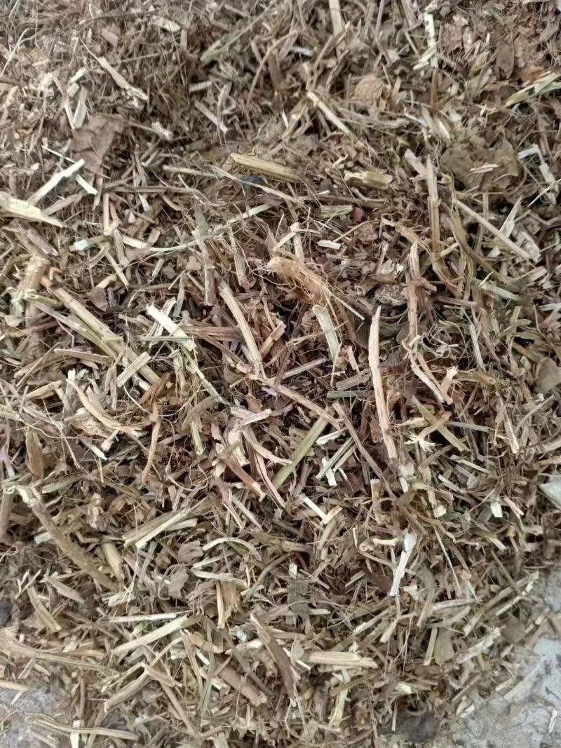 花生秧，常年出售优质，牛草，羊草，无土，无地膜