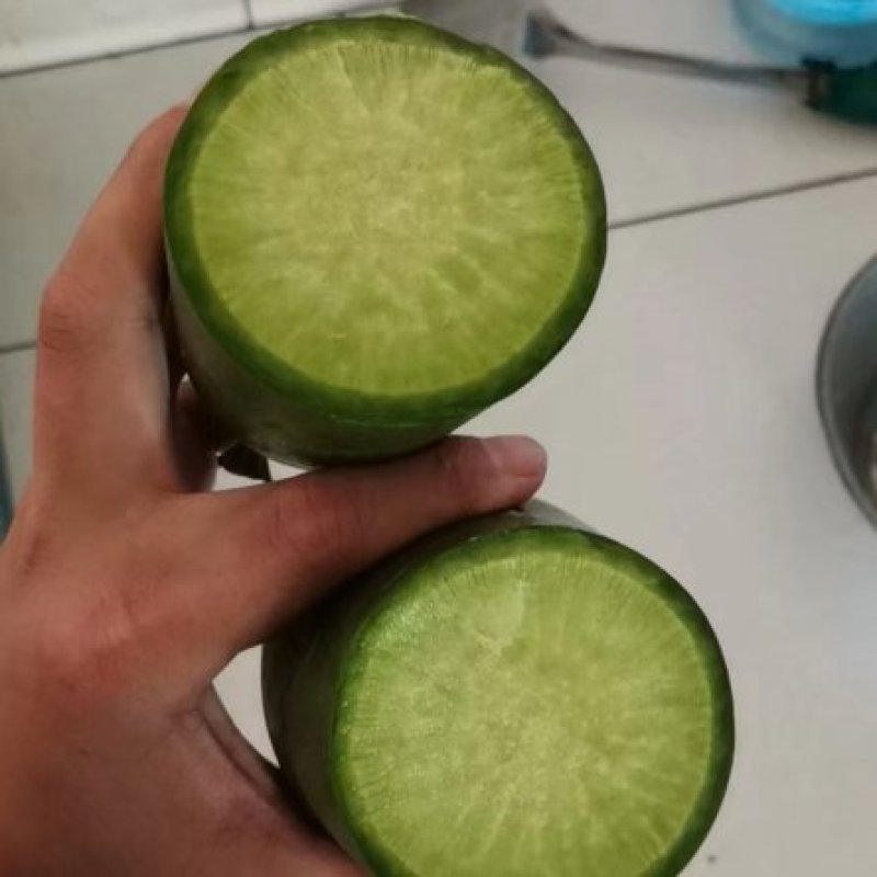 白萝卜场地货量大刚出新鲜爽脆