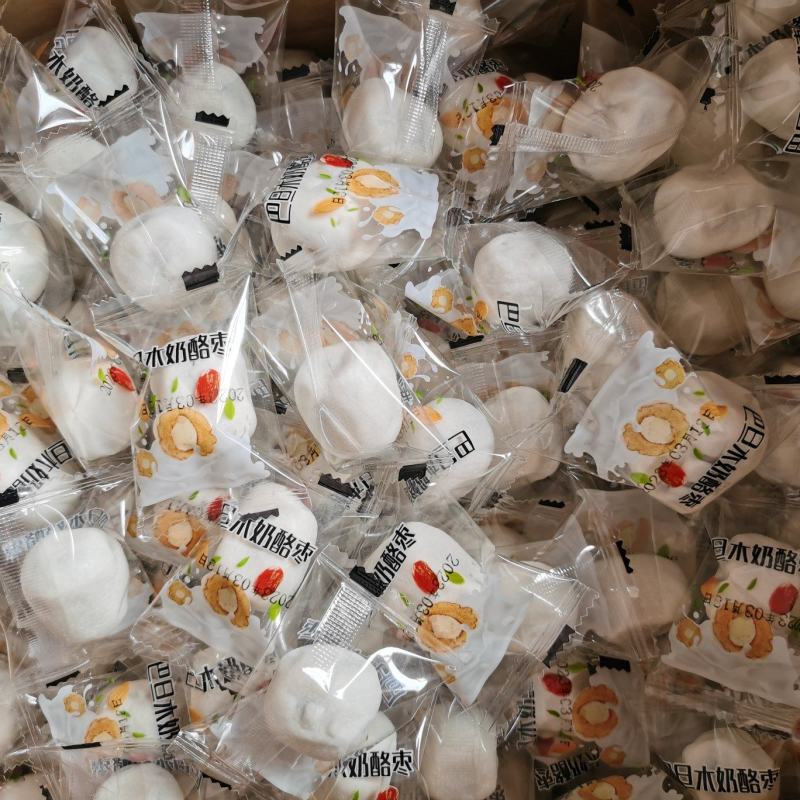 精品热销纯手工制作严选巴旦木口味奶枣夹心枣对接批发供应链