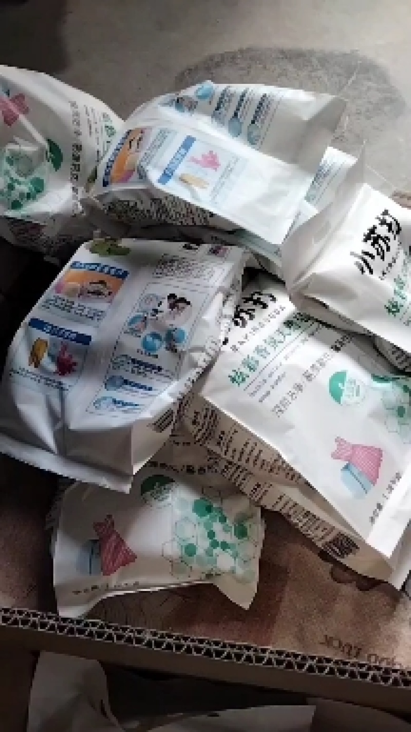 一箱6袋一箱33元