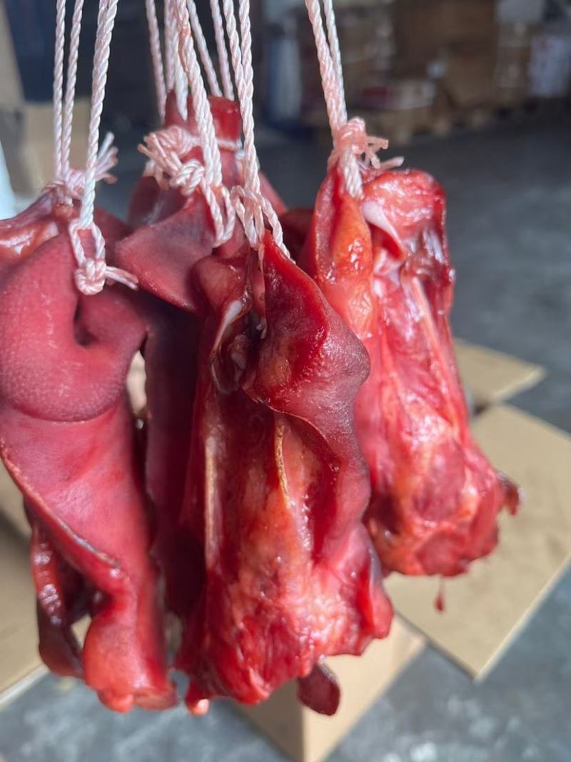 【腊肉】烟熏腊猪拱嘴，一件50斤，现货供应