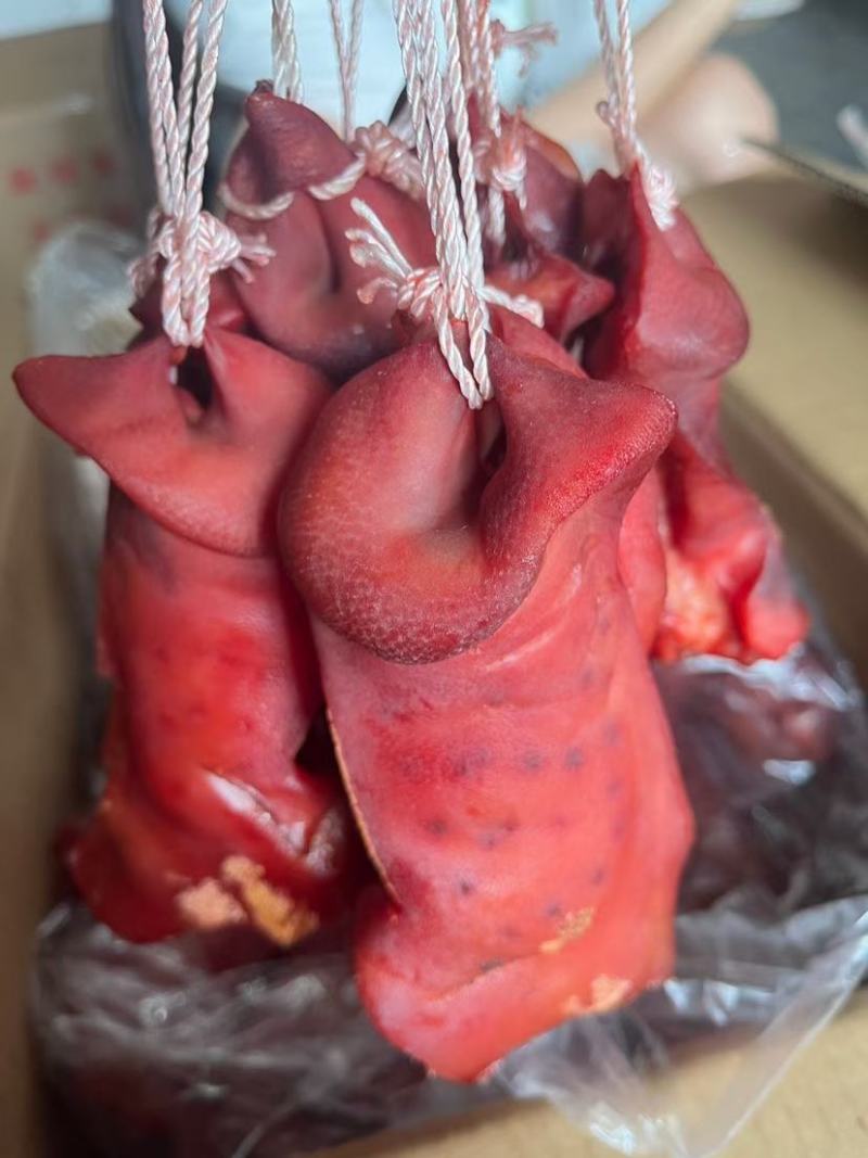 【腊肉】烟熏腊猪拱嘴，一件50斤，现货供应
