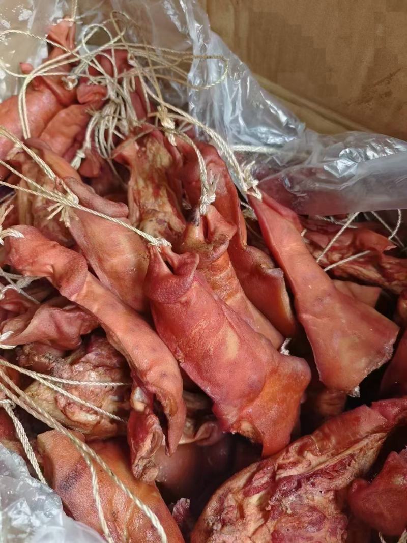 【腊肉】烟熏腊猪拱嘴，一件50斤，现货供应