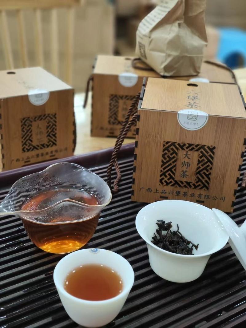 六星茶王六堡茶广西特产梧州10年陈香六堡黑茶正品散装罐装