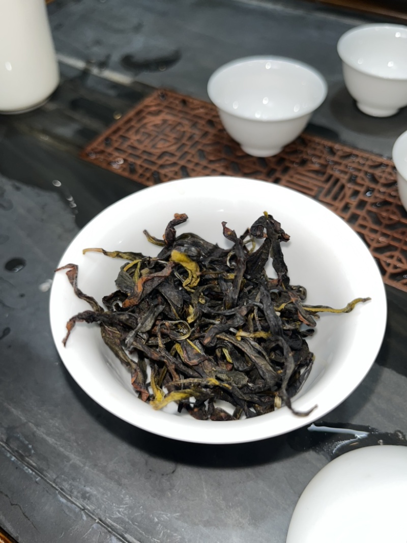 自家种植半生态凤凰单丛茶