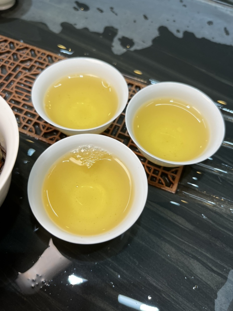 自家种植半生态凤凰单丛茶