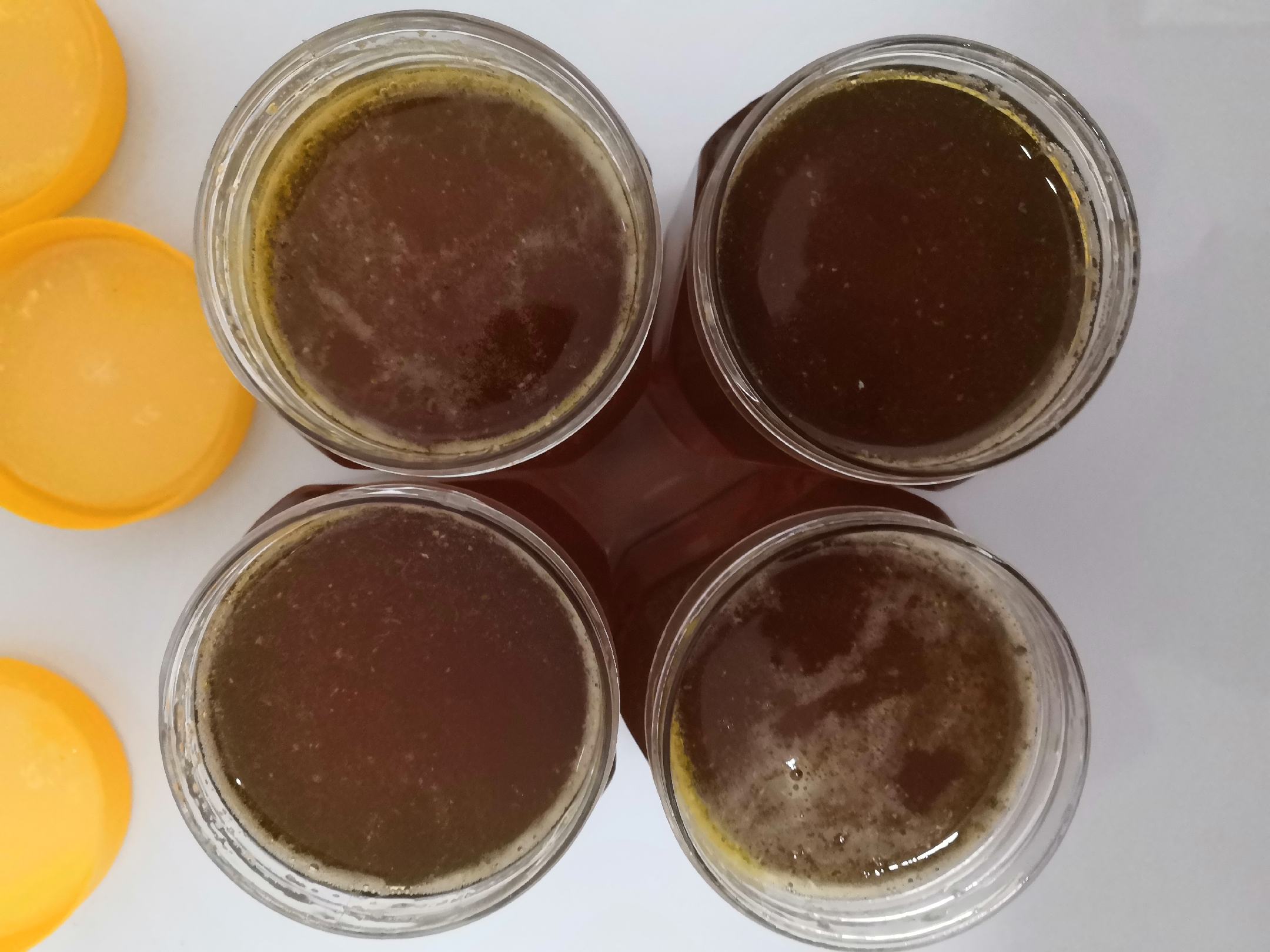 存放了3-4年的蜂蜜