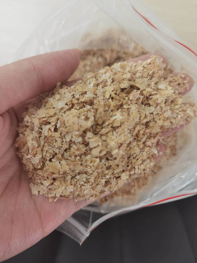 麸皮，大片小片。需要哪种可联系工厂直销
