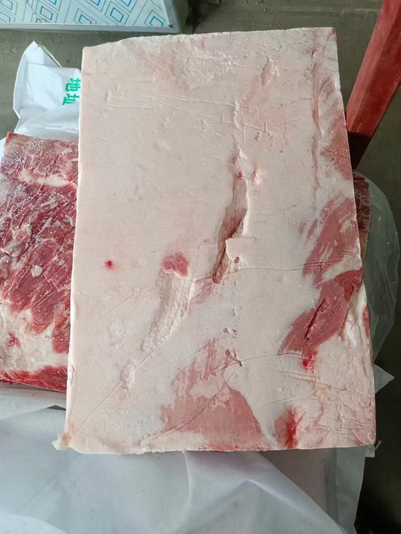 母猪去皮五花肉精修中方