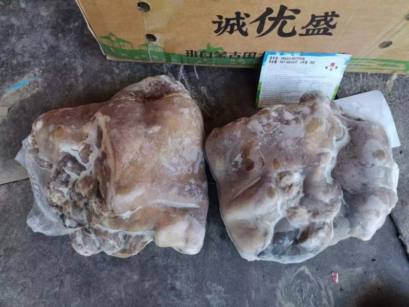 熟羊肉，外蒙诚优盛大草原带皮熟羊肉，熟度高，质量高不肥。