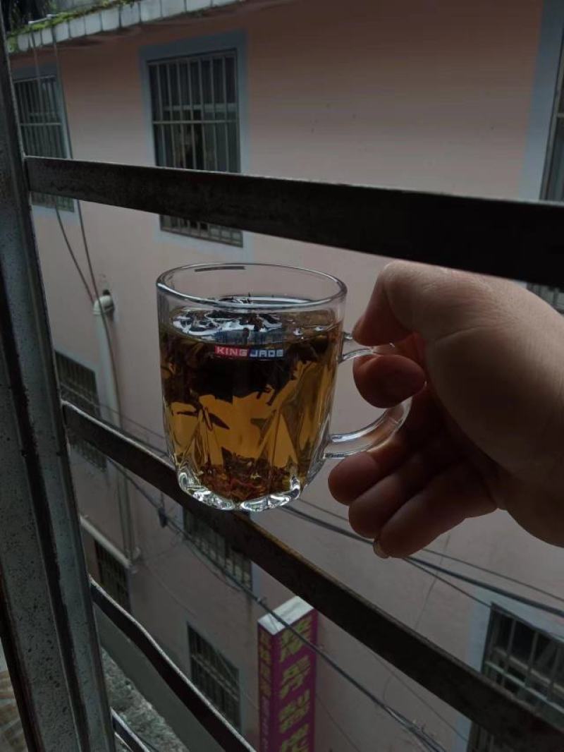 古树白茶