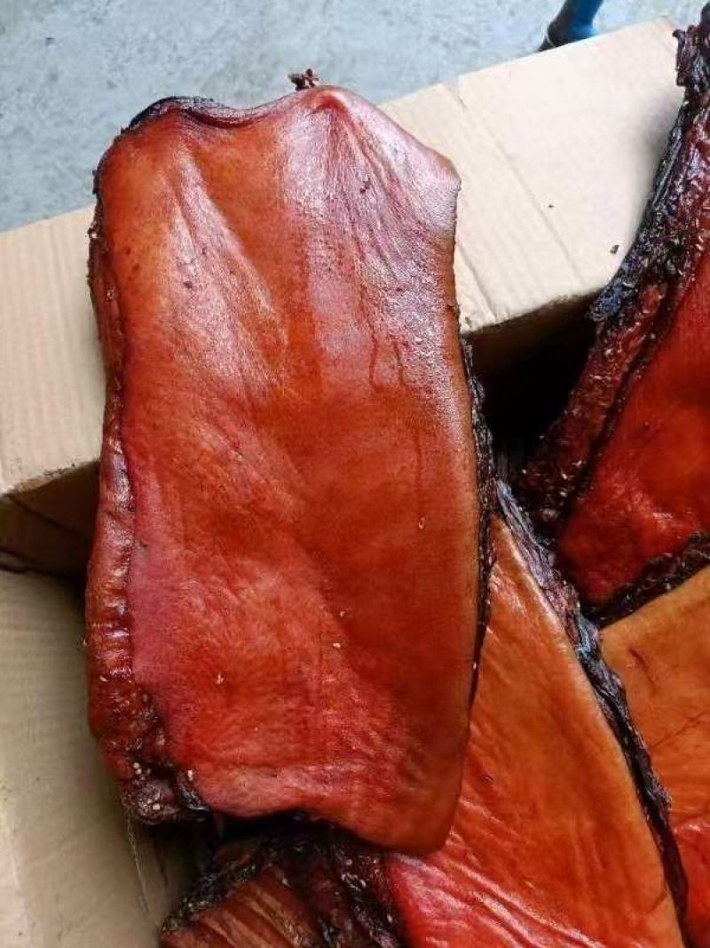 腊味烟熏小香猪排带香料跑江湖景区展会地摊货源烤制小香猪排
