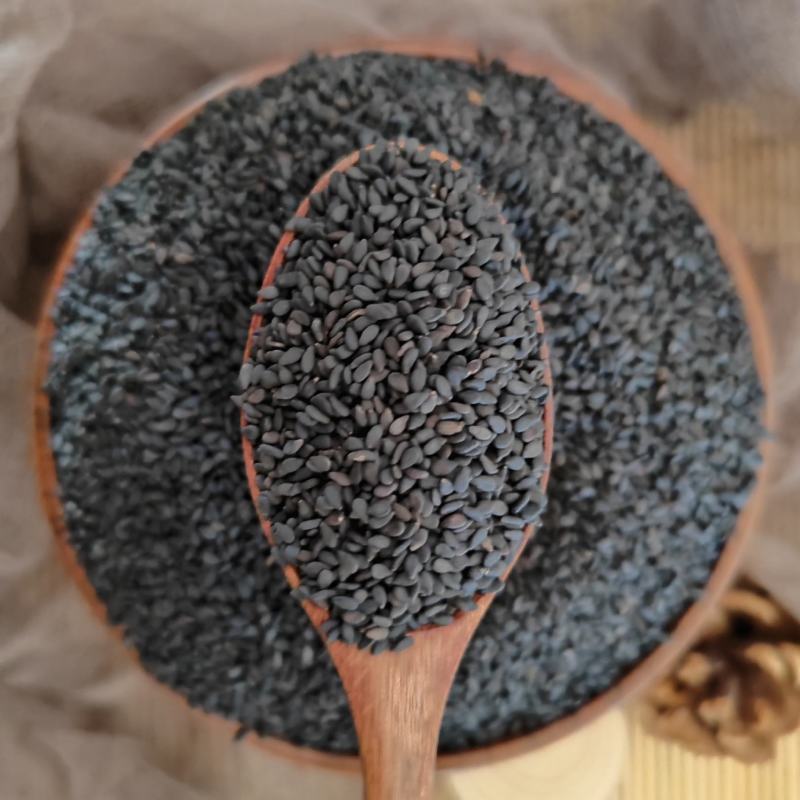 黑芝麻今年新货油芝麻糠芝麻。食品米油料米各规格齐全大量