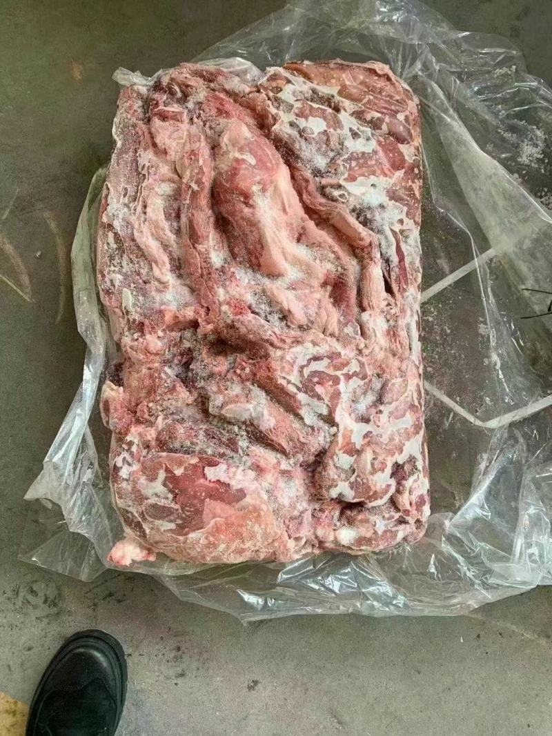 大块羊肉