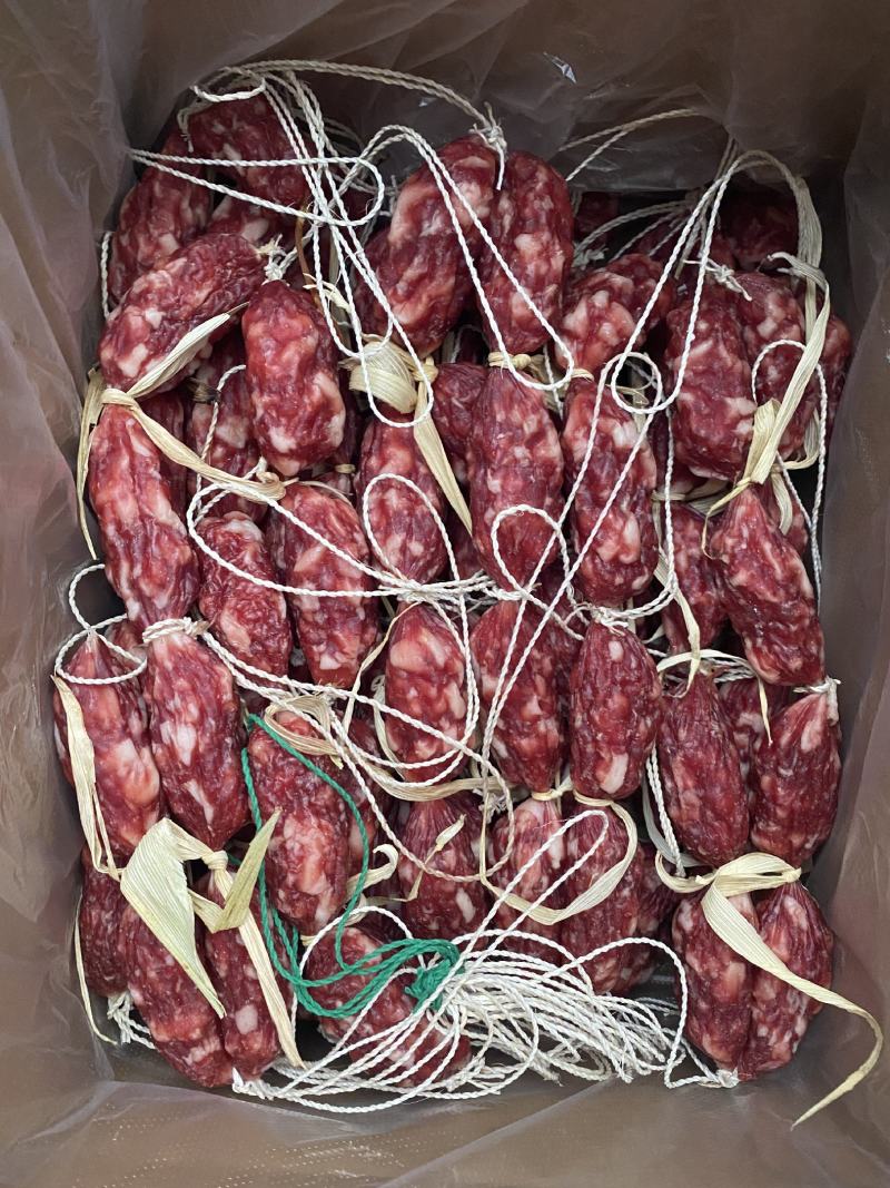 精制东莞肠枣肠大粒肠广式腊肠玉米衣腊肠腊味高质量酒店供应