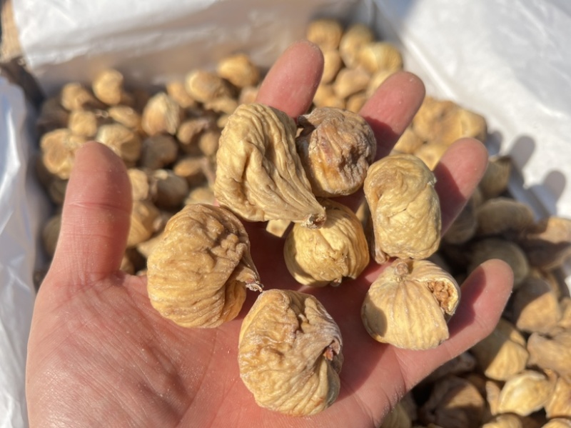 新疆特级无花果干嘎嘎便宜