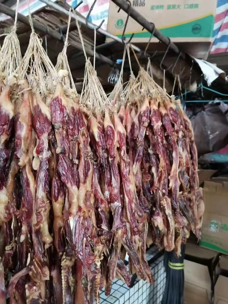 农家精品腊麻鸭/风干鸭条等其它鸭货/处理干净可长期供应