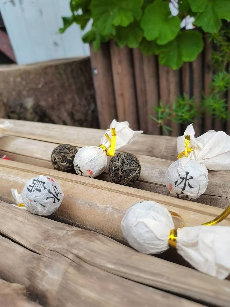 勐库冰岛古树龙珠云南古树龙珠8克冰岛生普普洱古树茶龙珠