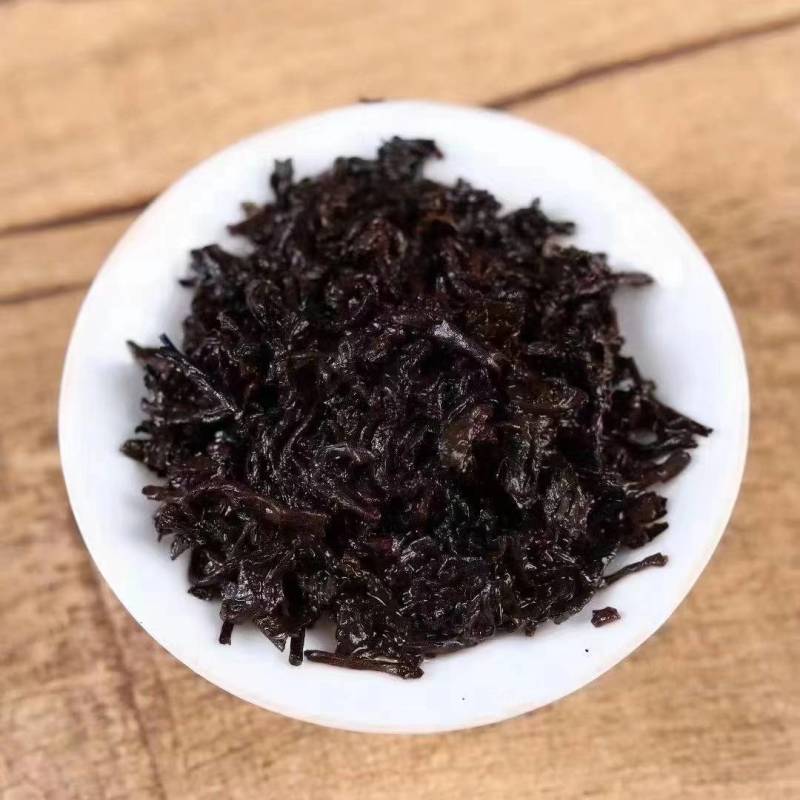 精品古树红茶产地直发，保质保量，欢迎老板选购