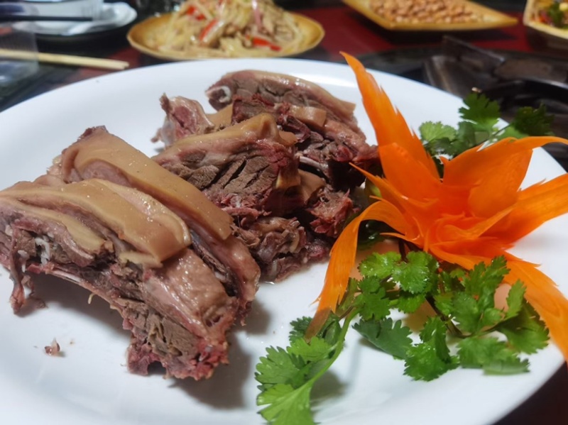 【腊肉】风吹咸香全老鸭，够老