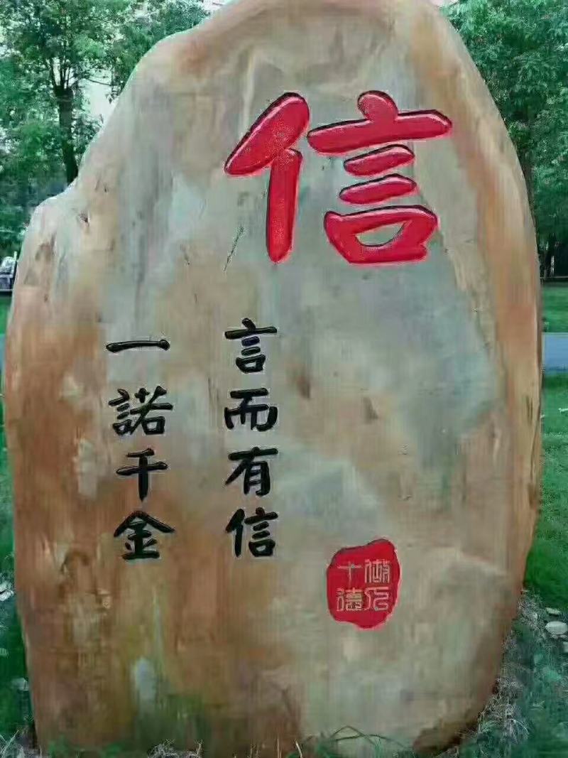 (热卖)玉米大量有货，需要的速度建议，价格优惠