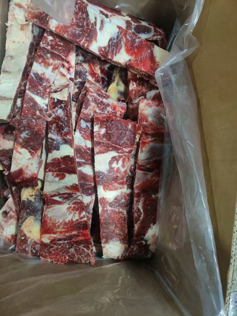 牛肋排段，牛排，牛排骨，多肉，物美价廉。