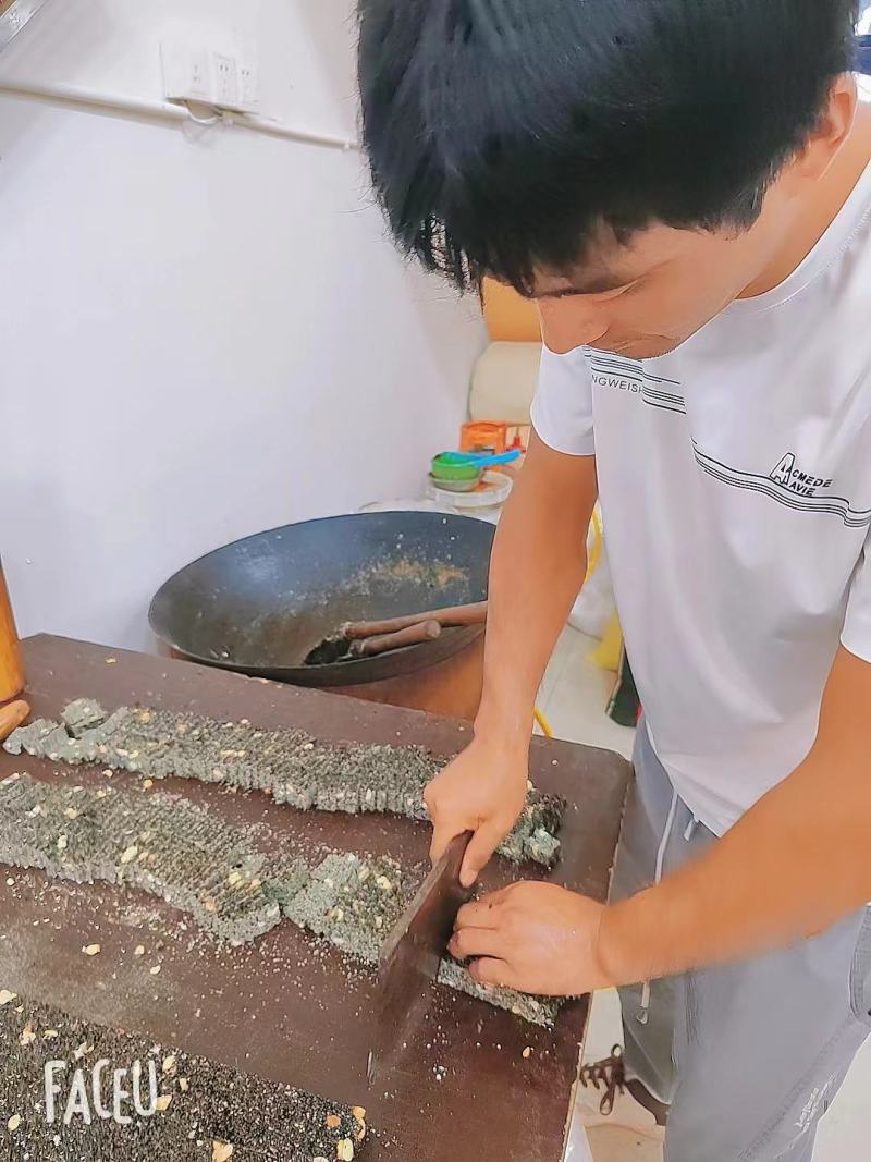农村山芋炒米花生糖回忆小时候的味道
