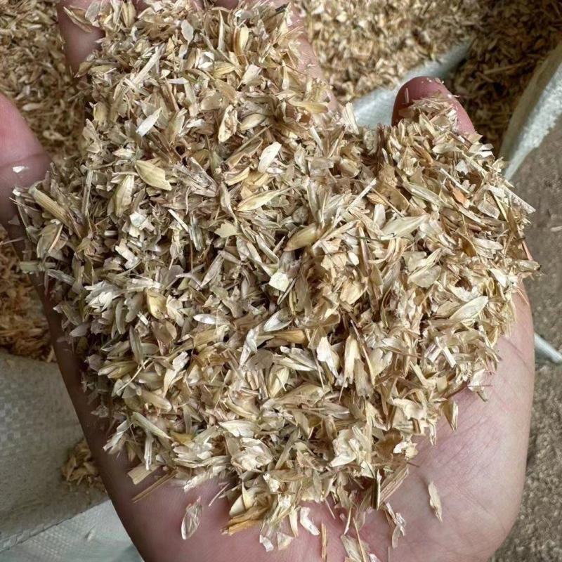 麦糠现货，干净整洁无土无沙，可以代替稻壳做饲料，有机肥。