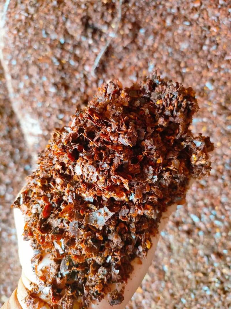 辣椒油渣，可促进动物食欲和吸收，适用于所有饲料添加