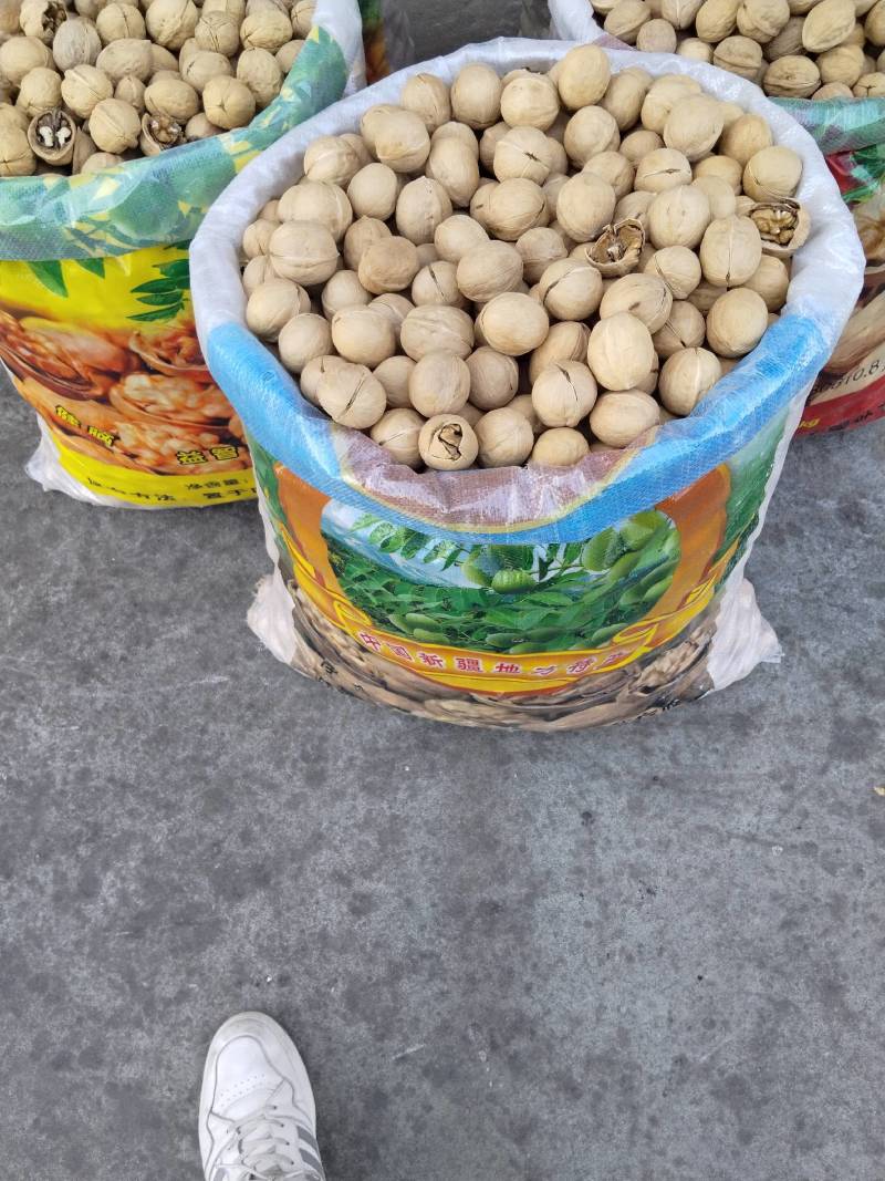 薄皮核桃