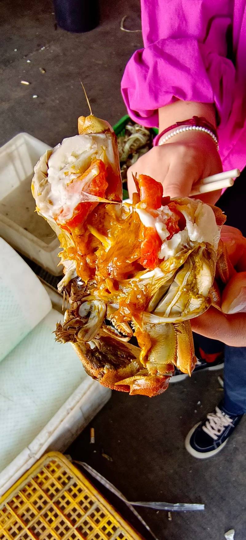 湖北洪湖产地批发；大闸蟹，青壳白底，一件包邮，诚信经营！