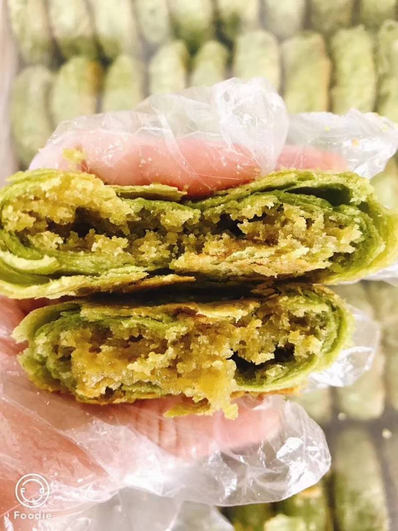 山东酥皮糕点整箱多口味香酥饼工厂直供包邮到家欢迎咨询！