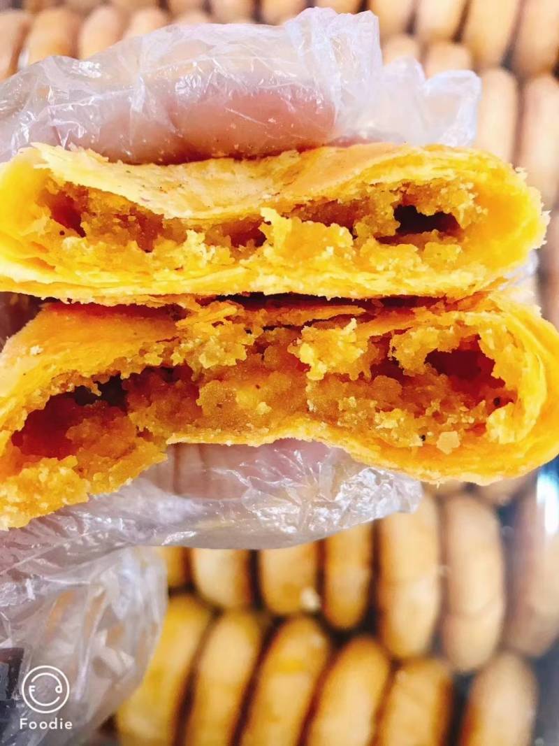 山东酥皮糕点整箱多口味香酥饼工厂直供包邮到家欢迎咨询！