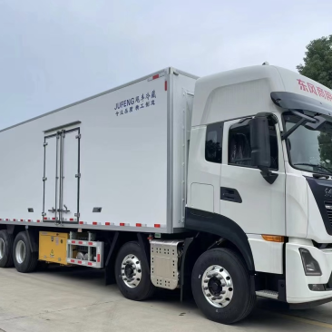 高栏车6.8m6~10吨车型齐全欢迎老板来电联系