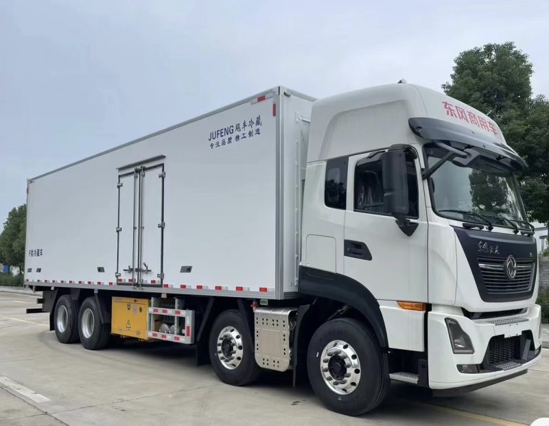 高栏车6.8m6~10吨车型齐全欢迎老板来电联系