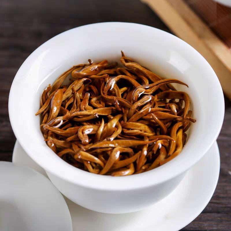 云南金丝红茶凤庆滇红茶古树红茶特级单芽蜜香型散装礼盒装
