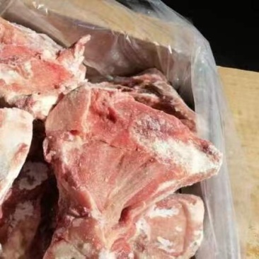 肥猪扇子骨，新货带肉率50，扇子骨肉多