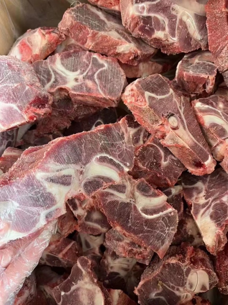 山东国产纯满肉牛脖骨，供应对接全国，欢迎来电