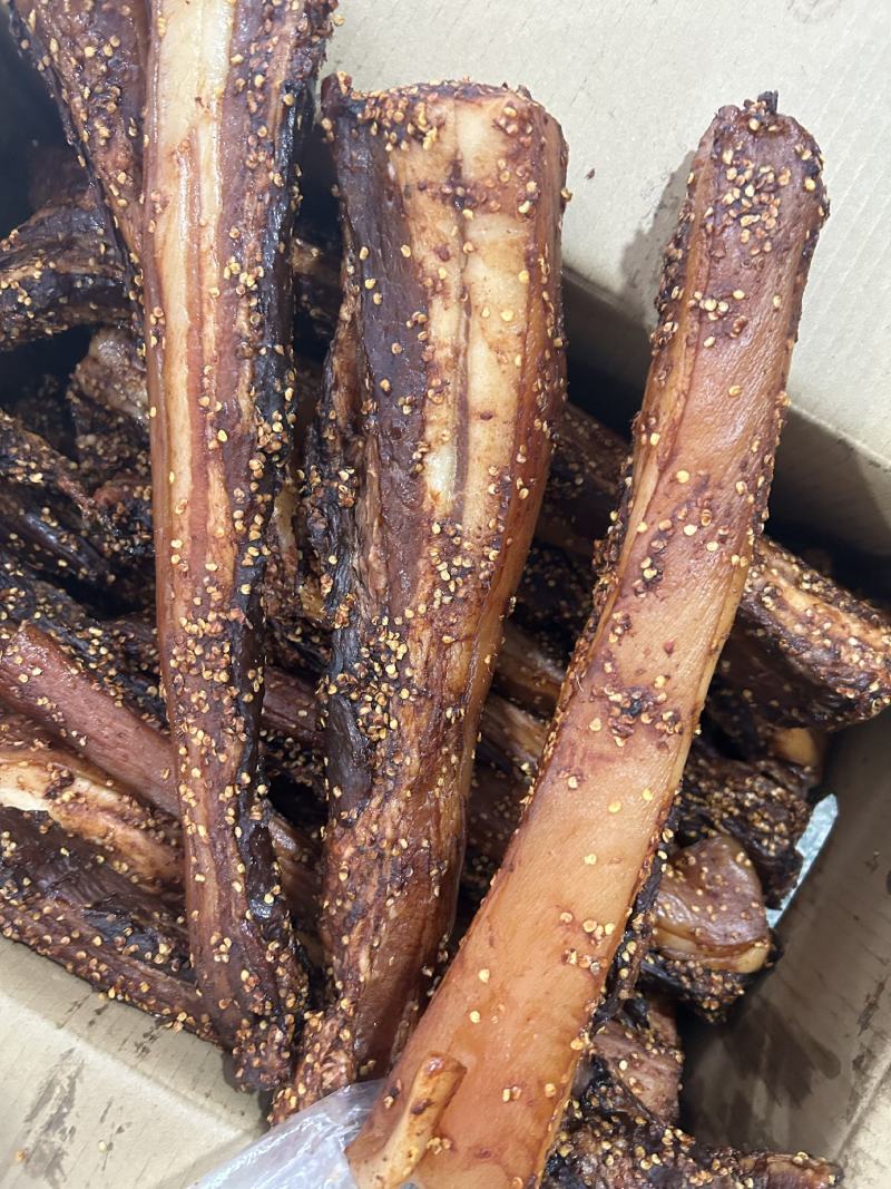 熏肉麻辣五花肉腌制五花肉展销地摊门市