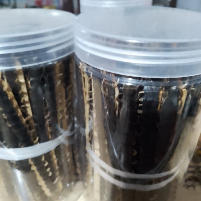 药用蜈蚣皮。产地直销。没有中间商，。干蜈蚣皮。活蜈蚣有货