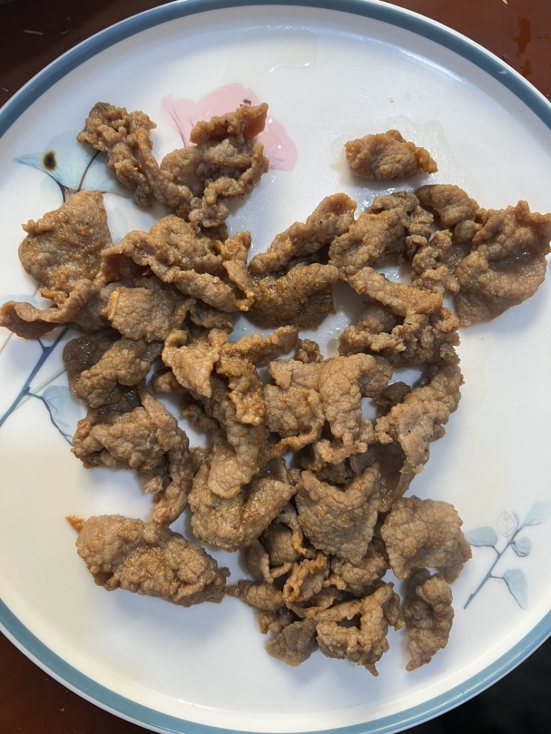 麻辣牛肉片口感好味道正宗，需要的小伙伴赶紧联系我