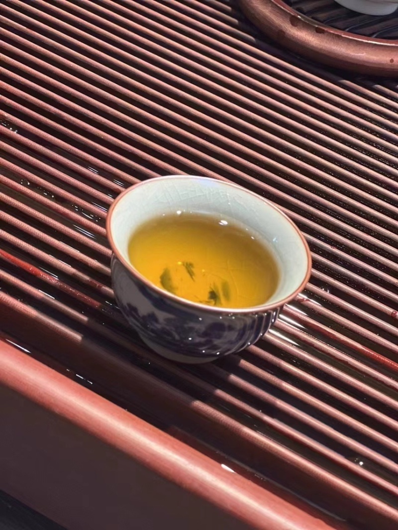 布朗山晒红古树易携带