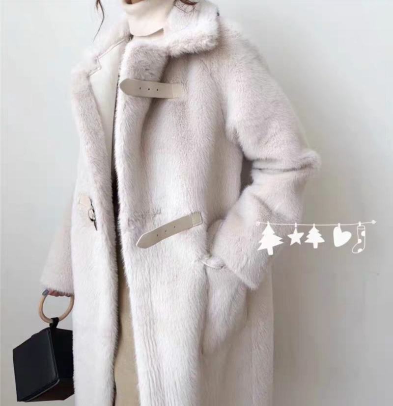 刚刚回来一批女装秋冬杂款，总共2000件全清5.5/件