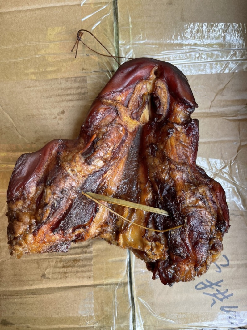 特干腊猪拱嘴（腊肉腊肠源头工厂量大从优）